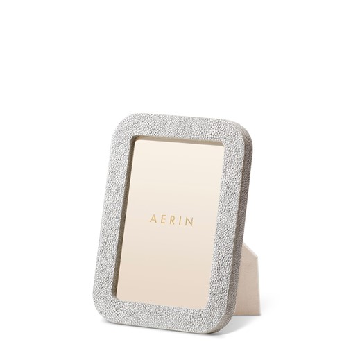 Modern Shagreen Frame 4x6 (Dove)
