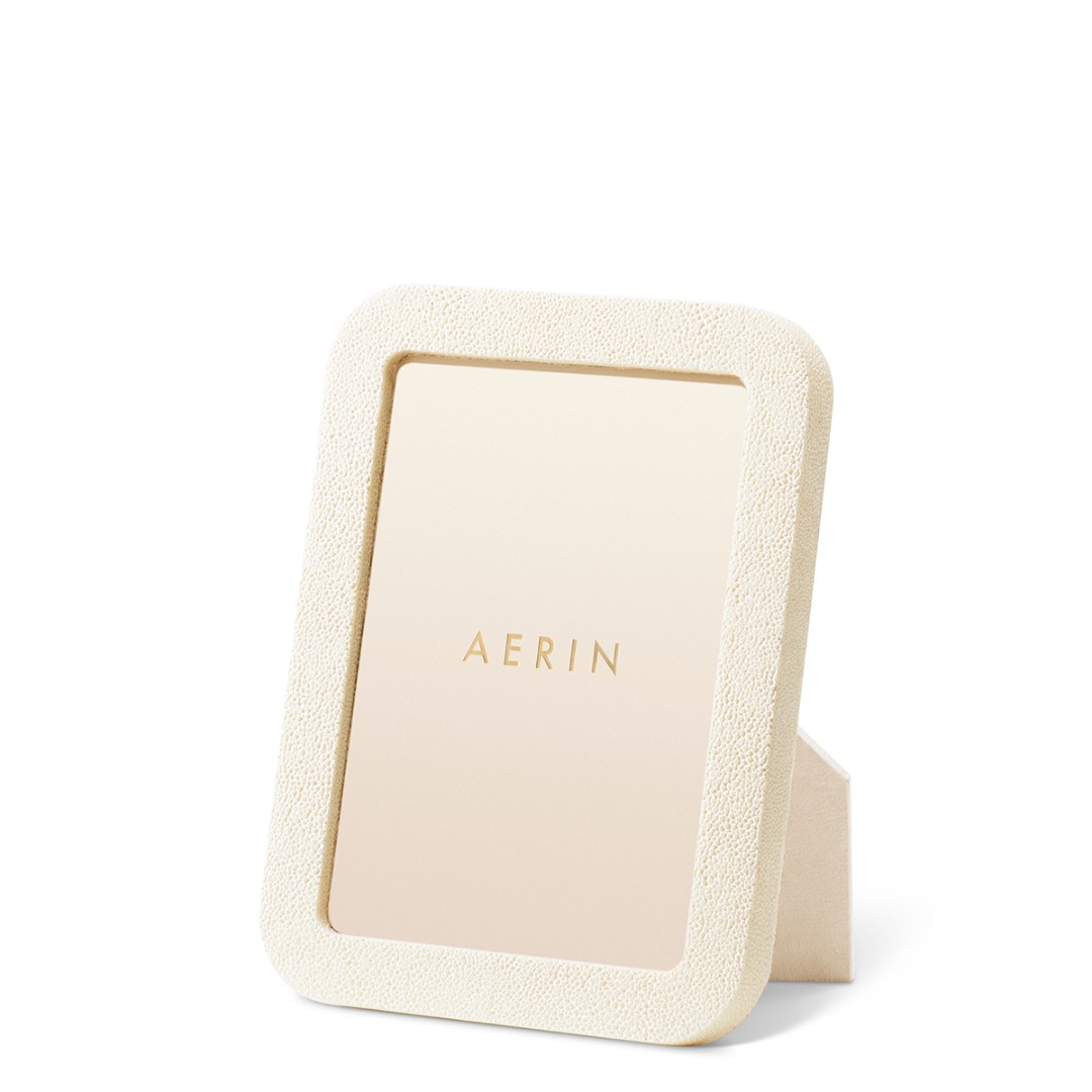 Modern Shagreen Frame 5x7 (Cream)