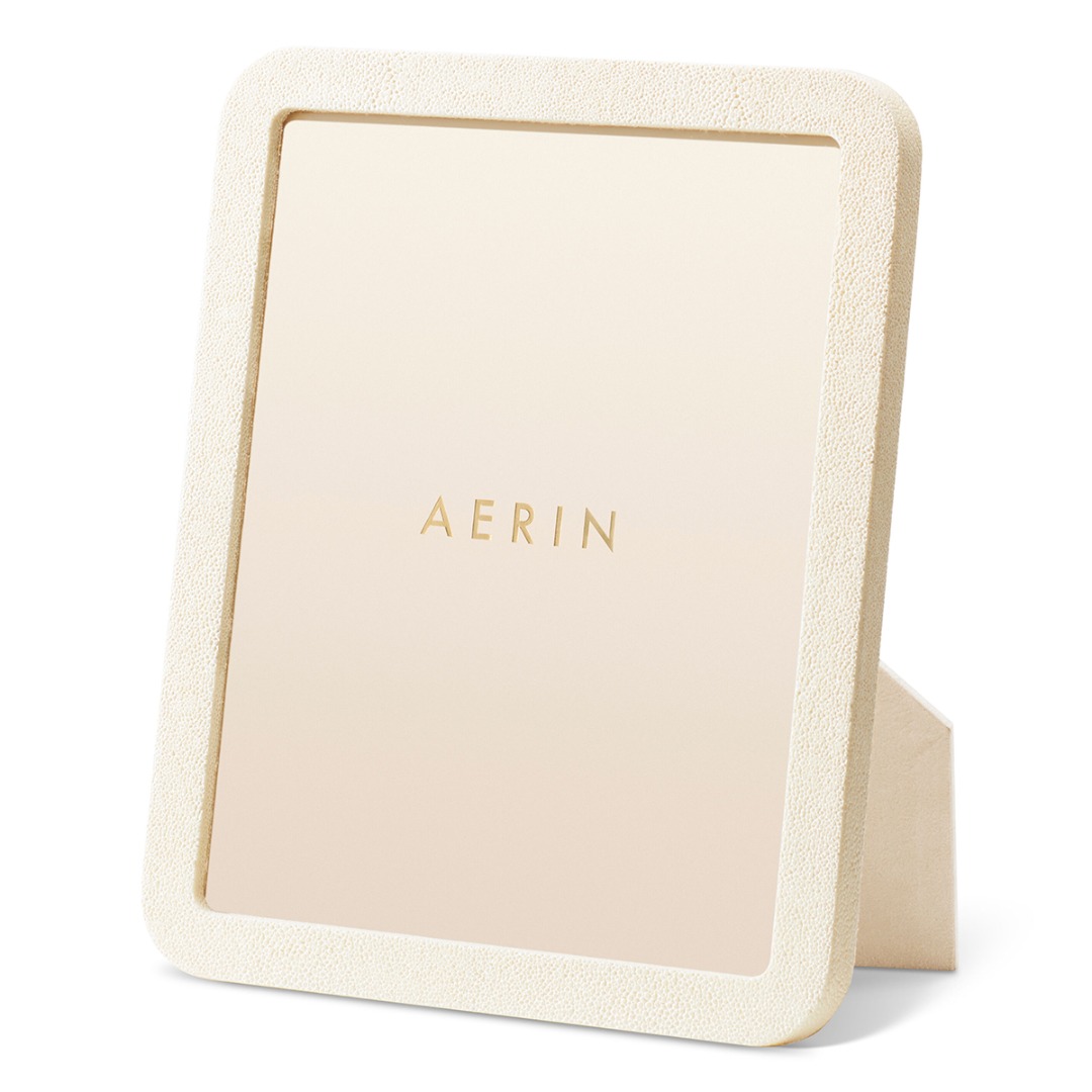 Modern Shagreen Frame 8x10 (Cream)